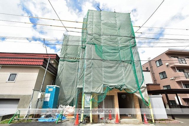 FーWORKS月寒の外観写真