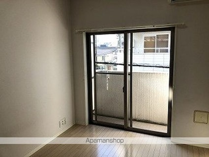 東京都新宿区西新宿５丁目[1K/21.28m2]のリビング・居間