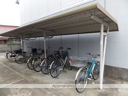 サンヴィレッヂＣ[2LDK/48m2]の共用部2
